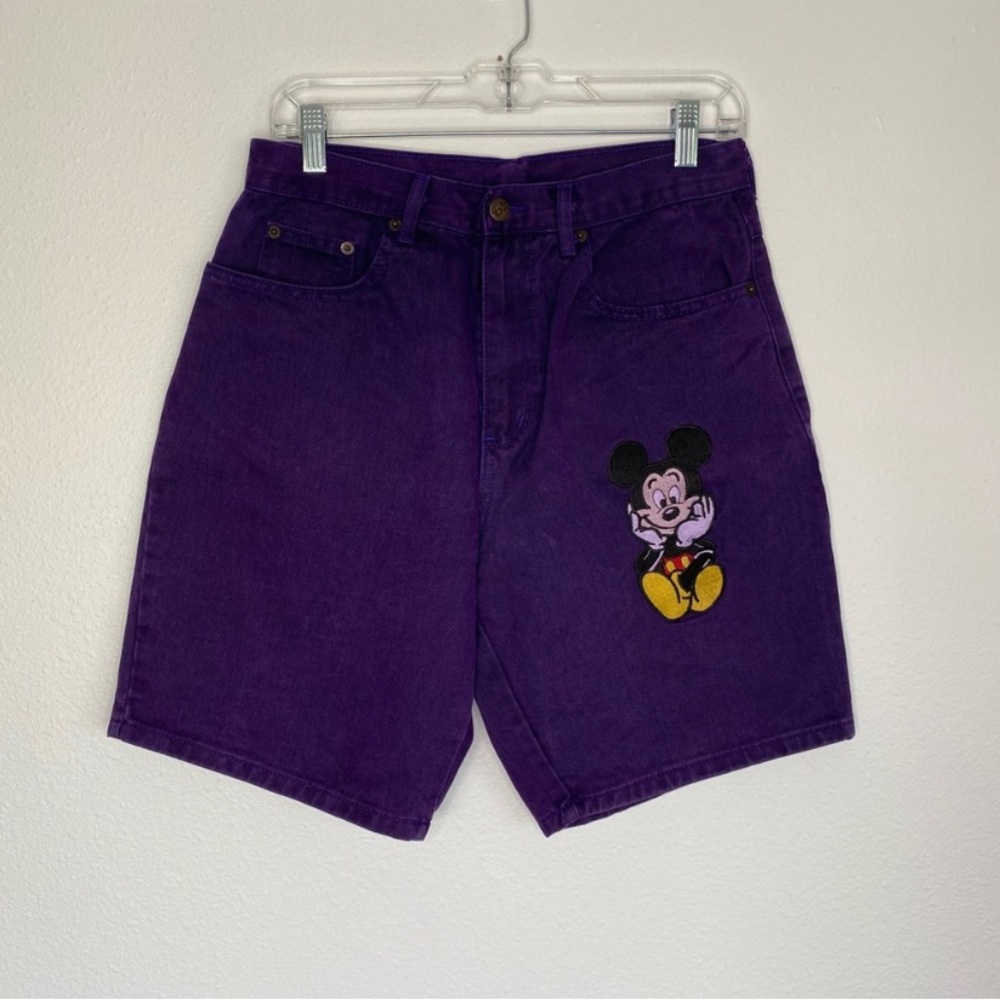 Vintage 90's Disney High Waist Mom Shorts Purple Embroidered Mickey Mouse XL